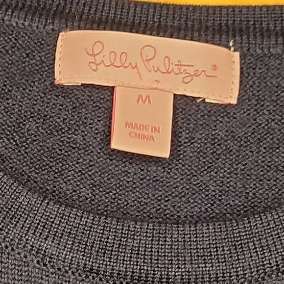 Lilly Pulitzer Merino Wool Horseshoe Navy Short Sleeve Sweater - Picture 4 of 4